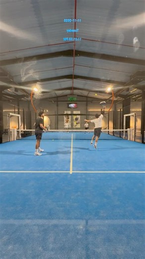 This Is Why Low Balls Are So Effective in Padel