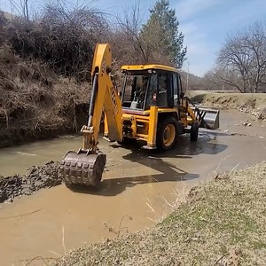 Amazing JCB Backhoe Working . . . #jcb #backhoe #trackhoe #loader #crawler #construction #heavyequipment #engineering #machinery #work #building #constructionequipment #constructionsite #constructionworker #constructionlife #constructiontools #constructionjobs #constructionsafety #constructionequipmentrental | JCB Backhoe Loader
