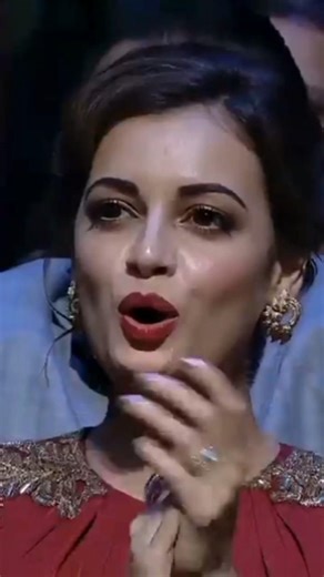 Jawani Ki Rail Relgaadi | 4K HD Songs | Amitabh Bachchan Songs #trendingshorts #viralshorts #shorts