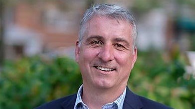 Rutherford mayor to step down temporarily after revealing he has brain tumor