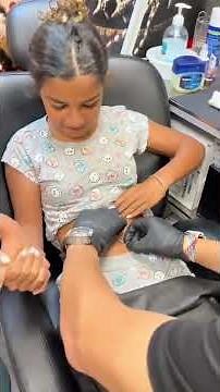 11 Years Old girl Gets Belly Pierced ..