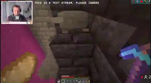 mumbo broke the nether hub 😭😭 SOMEONE TELL GEM