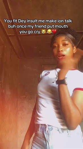 FATHIA 🥰✨🤍 (@teefeh_pretty)’s videos with Professional beat Oye ku - Professional beat LOGIC