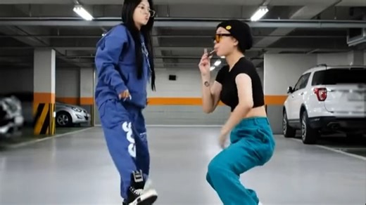 [youtube]宅舞翻跳热门游戏角色超赞[治愈][校园][踊ってみた]