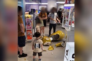 Uh-oh! Hong Kong couple forks out $5,900 after son knocks down Teletubbies statue