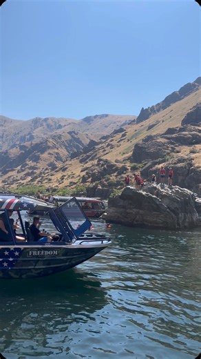 4.4K views · 1.2K reactions | Freedom 殺 & Top Gun  pulled up to Sturgeon Rock to let everyone out to swim and jump off the rock! This is how we cool off in the 115 degree Hells Canyon heat! 掠 #killgoreadventures #hellscanyon #idaho #sturgeonrock #topgun #freedom #jetboat | Killgore Adventures | Facebook