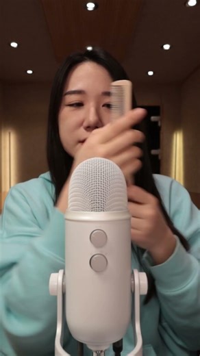 Oddly Satisfying Comb Scratching Sounds | Dadarong Kim ASMR🙋‍♀️