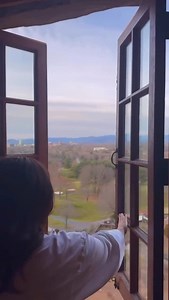 🎉GIVEAWAY🎉ENTER TO WIN a two-night stay at @omnigrovepark in Asheville, NC, with spa treatments, dining, and a gift card. 👉ENTER at the link in bio! LIKE, SHARE & TAG friends to spread the word! 💗 PRIZE PACKAGE 😴 2-night stay for two at @omnigrovepark 💆‍♀️Spa treatments for two at The Spa at @omnigrovepark 🍴Dinner for Two at Vue 1913 💸 $200 resort Gift Card TOTAL VALUE: $2,400 📆 The sweepstakes runs until September 29, 2025. 📧 We will contact the winner directly VIA EMAIL and announce 