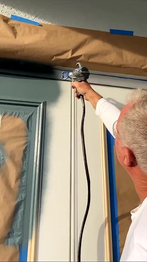 57K views · 535 reactions | Since the recent launch of the #graco Ultra QuickShot, feedback from contractors has been outstanding. As the ideal solution for all small jobs, the Ultra QuickShot, powered by DEWALT, delivers a high quality finish, with zero spits and the ability to spray in the tightest of areas with precision & control. Click the link in our bio to learn more. | Graco Inc. | Facebook