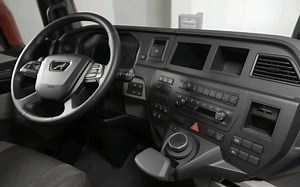 全新2021MAN TGS卡车内饰