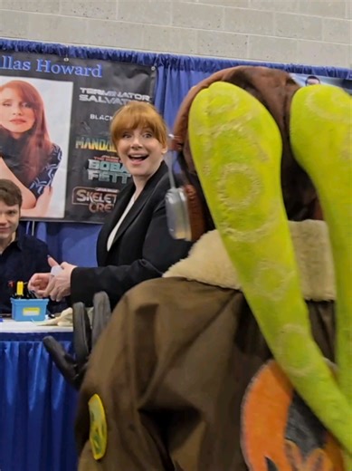 Celebrating Bryce Dallas Howard's Birthday with Star Wars Cosplay