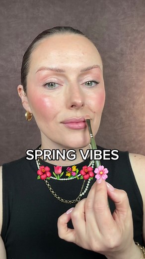 Spring Makeup Trends Tutorial with Pink Blush | Beauty Hacks