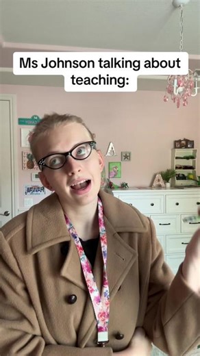 Maybe she does it for fhe money😭🤷🏼‍♀️#parody#teacher#teachersbelike