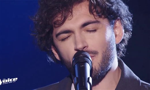 The Voice 2026 – Accompagné de son violon, Hugo chante « Solo » de Yamé (Audition à l’aveugle)+