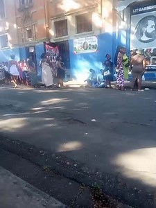 608K views · 6.5K reactions | E PMB asisathathi kugcwele kakhulu uma kuthiwa u line ufika ngase Game kusho ukuthi kushube kakhulu ngoba u game uthanda ukuqhela kancane eSalon and kune queue engaphakathi eSalon | Mafiki OnamaSalon Mthembu | Facebook