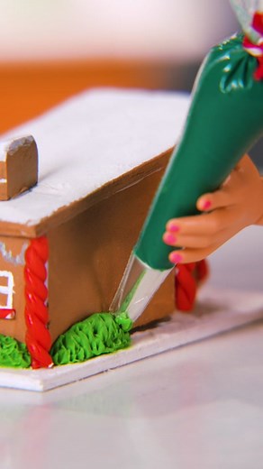 Barbie Baking Bonanza: Let the Holiday Baking Games Begin!