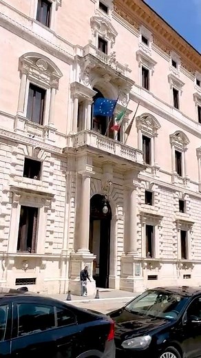 Perugia Piazzas 🇮🇹 | A Walk Inside Centuries of History