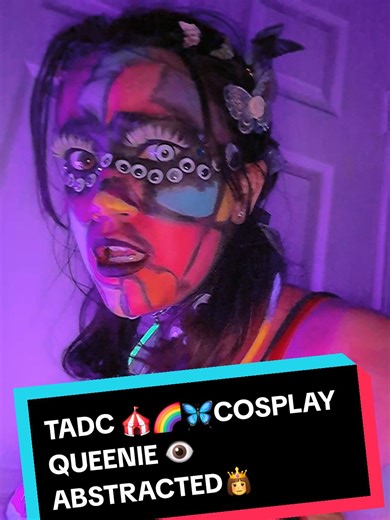 Queenie Cosplay from The Amazing Digital Circus