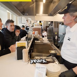 Brits Try The Best Burgers In New York 🍔 | JOLLY