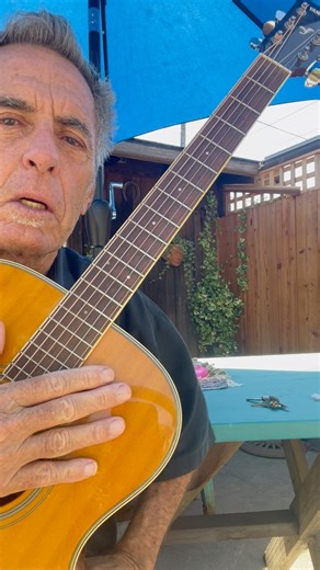 53K views · 987 reactions | Easy guitar lesson - A minor 7th to a B minor 7th. Just two chords and tons of possibilities. #guitartips #guitarchords #guitarlessons | Jimmy Dillon | Facebook