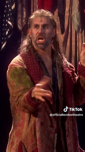 Best Actor in a Musical nominee Simon Lipkin takes centre stage to perform Reviewing The Situation from @Oliver! The Musical, a Piper-Heidsieck Best Musical Revival nominee. Watch the full highlights programme on ITVX #olivierawards #oliver #simonlipkin #musicaltheatre #musical #theatre #reviewingthesituation