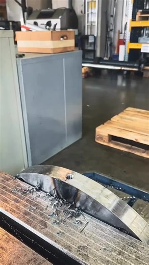 Understanding Hydraulic Jacks in Heavy Machinery