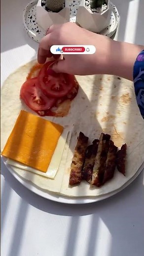 🌯 Super Quick Tortilla Wrap Recipe | Easy Snack in 1 Minute | Viral Street Style Wrap 🌶️✨