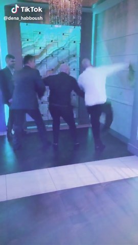 Arabs party best #arabs #iraqi #henna #dancing #onthewall #party #music #debki #iraq #hini