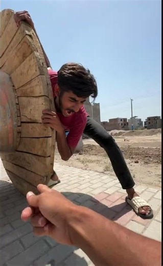 Le gorille a attaqué Spider-Man🥹#vidéovirale #minivlog