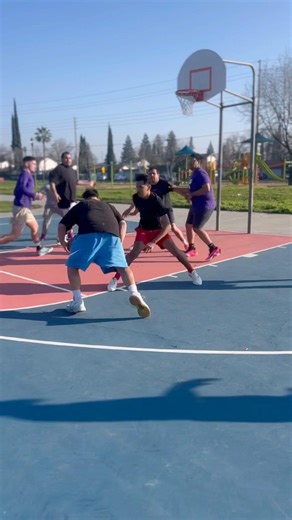 Friday hoops☀️🌳#modestohoops#ballislife#basketball#modesto#streetball#shorts