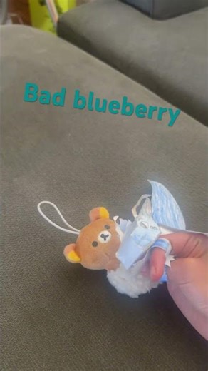 My frog on is named blueberry 🫐