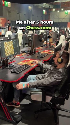 Mow I Feel Playing Chess Until 2:99AM 😂😴
