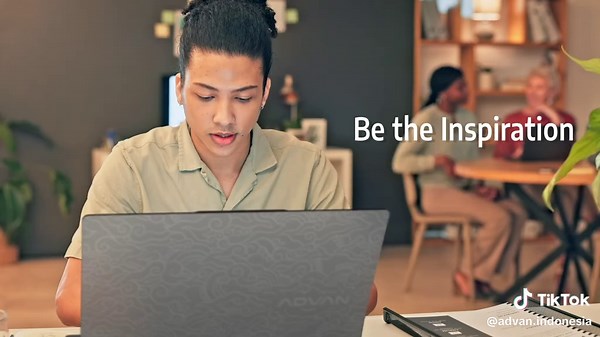 ADVAN Workplus Heritage: Laptop Elegan dengan Budaya Indonesia