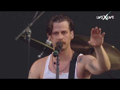 Sit Next to Me — Foster The People (Live @ Hangout Music Festival)