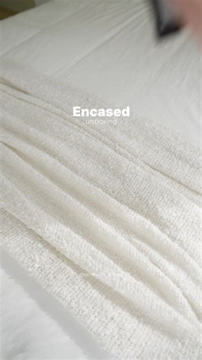 iPhone 16 Pro Max Clear Case Unboxing | Tech with William