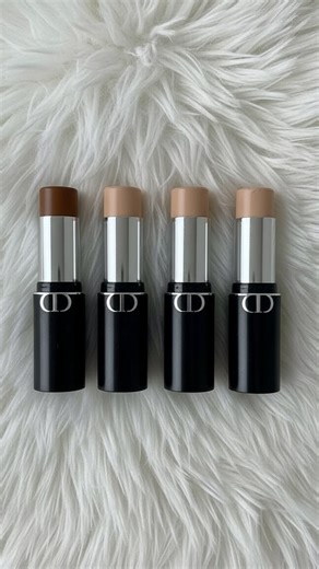 Darina Bila | ugc | content creator | I love you @diorbeauty 🫧 I did my contour using Dior — soft, natural and glowing. ✨ Have you tried Dior for contouring?🪩 #DiorBeauty... | Instagram