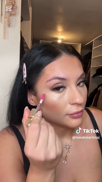 Quick and Easy Makeup Tutorial for Glam Looks