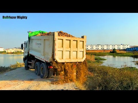 Getting Started New Project ! Skills​ Driver​ Bulldozer SHANTUI DH17C3, Dump truck unloading