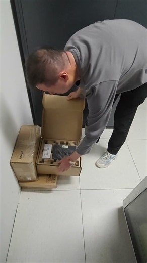 Cable Management is a Nightmare for Network Engineer