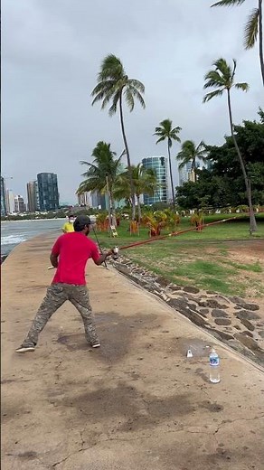 Hawaii fishing, First time Casting Ulua pole!