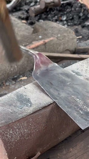 Blacksmith Technique: Making a Spatula Blade #welding