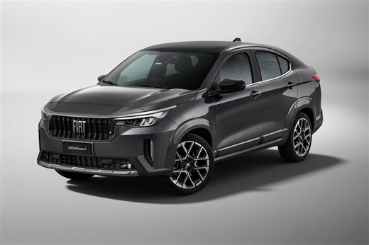 Fiat lanzó el nuevo Fastback: en qué cambia y cuánto cuesta