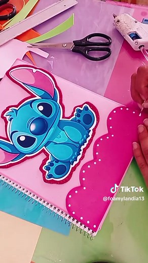 Libretas decoradas con Stitch: Manualidades creativas