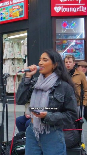 This INDIAN Girl Sings INCREDIBLY 🤯🔥