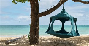 Tree-hanging TreePod Canopy combines a cabana with a hammock