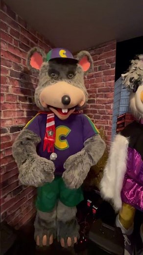 Chuck E. Cheese Animatronic sings Trio A Friendship Song for Kids DIY Arduino