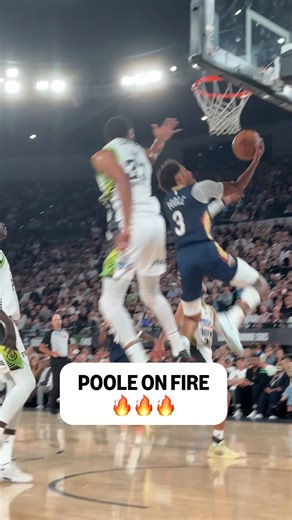 Prime Video Sport AUNZ on Instagram: "Silky stuff from Jordan Poole 😮‍💨🏀 #NBA #Pelicans #JordanPoole #NBAxNBL #NBL #Melbourne"