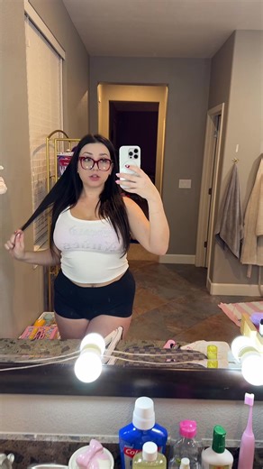 Lydia Love 🦋 (@lydiaxlove)’s videos with Hit 'Em Up - Trudie O'Conner