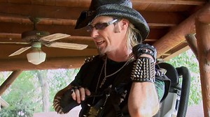 28K views · 696 reactions | "I CAN'T believe what I'm seeing!" | Billy the Exterminator on A&E | Facebook