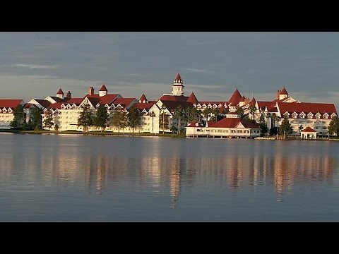 İki yaşında çocuğu timsah kaptı